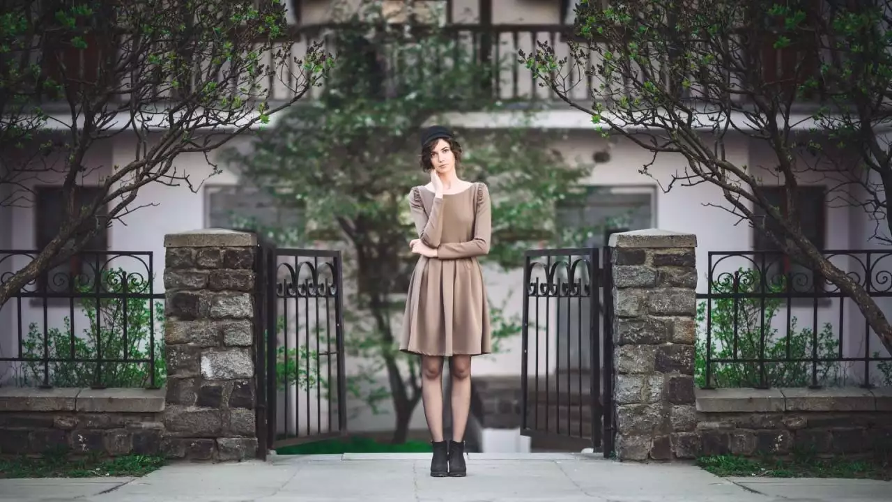 4、郑博士一周运势:郑博士运势空中落物什么意思？