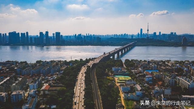 乾隆25年是公元多少年，乾隆四年是公元哪年