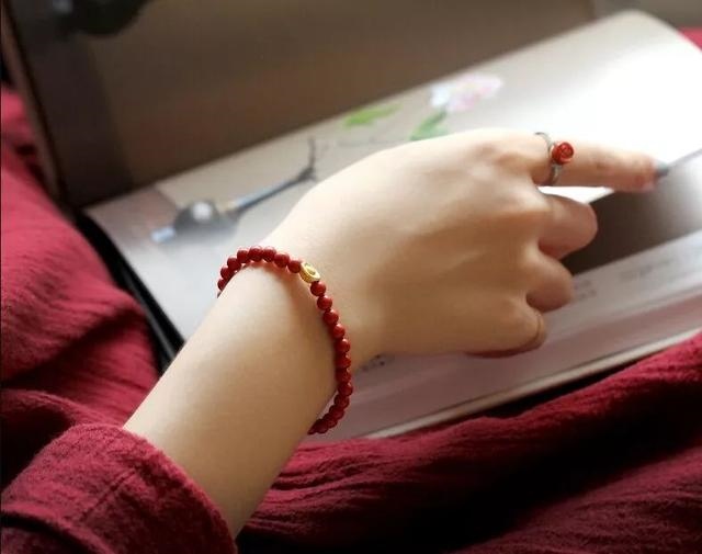 佩戴朱砂手串的禁忌，佩戴朱砂手串好吗