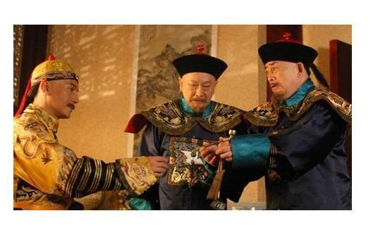 清朝十二位皇帝列表，清朝12位皇帝列表血缘关系