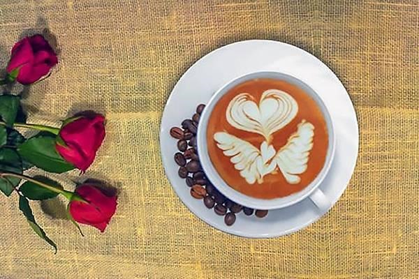 元素周期表顺口溜美女，元素周期表口诀搞笑