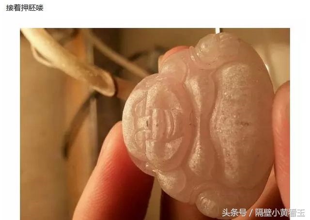 佛公吊坠的忌讳,哪些属相不适合戴玉