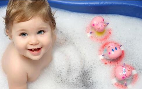 婴儿取名按生辰八字打100分,周易生辰八字取名起名