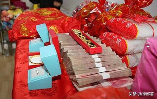 结婚合八字是什么意思,夫妻合八字怎么合