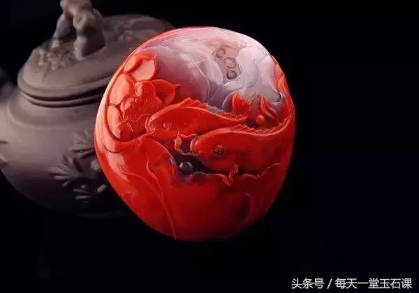 属鼠人佩戴什么招财，属鼠的戴什么手链好