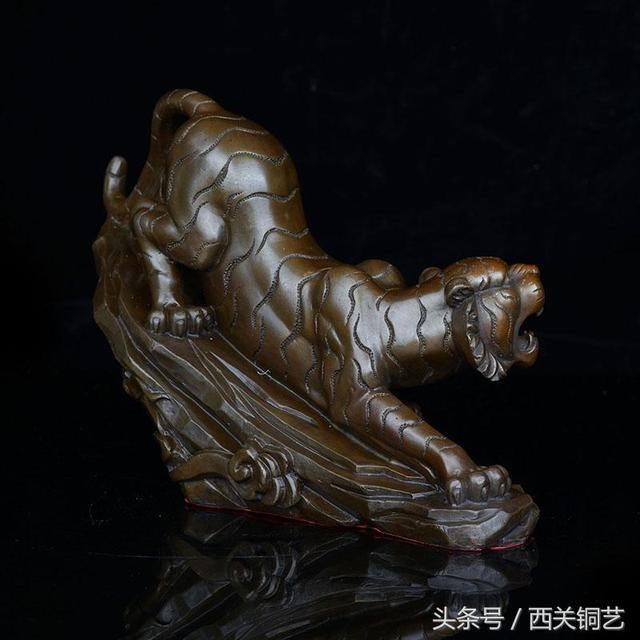 属虎的家里摆什么摆件好，属虎人的家里适合什么摆件