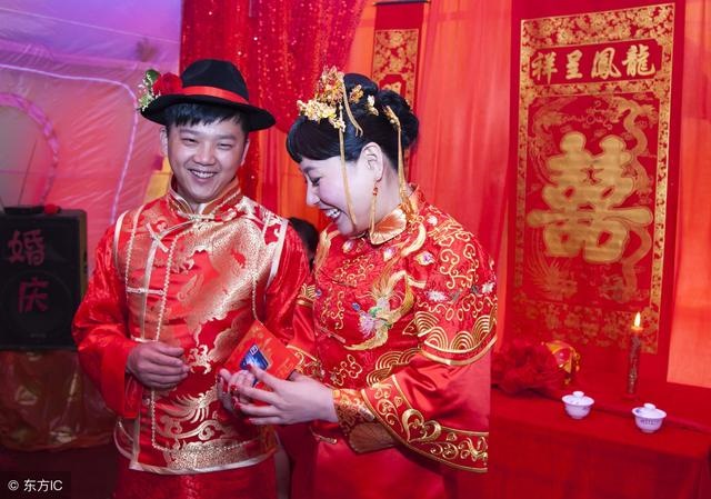 023年正缘八字，乙木2022年结婚"