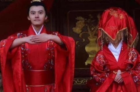 结婚四句大全简单，结婚四句大全