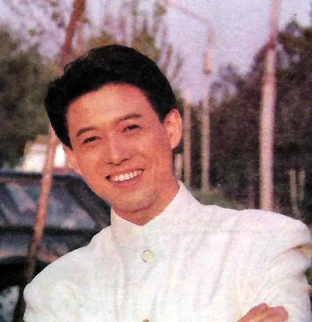 994和1998八字合不合适，怎么查俩人八字合不合"