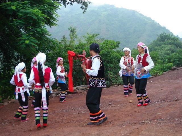 康熙辛酉年是公元哪年，辛酉年五行属什么