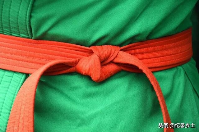 为何属牛的不怕本命年，97年属牛的婚姻方向