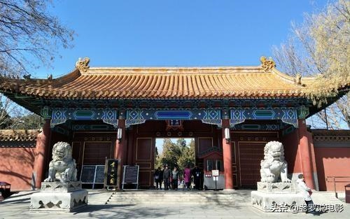 董鄂妃之死真相吓人，康熙有多恨董鄂妃