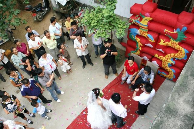 结婚吉日八字免费算命，免费八字择结婚吉日