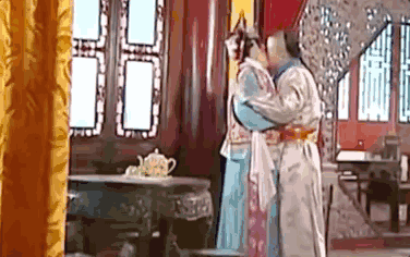 3年和93年相配吗，同属鸡93的人结婚好吗"