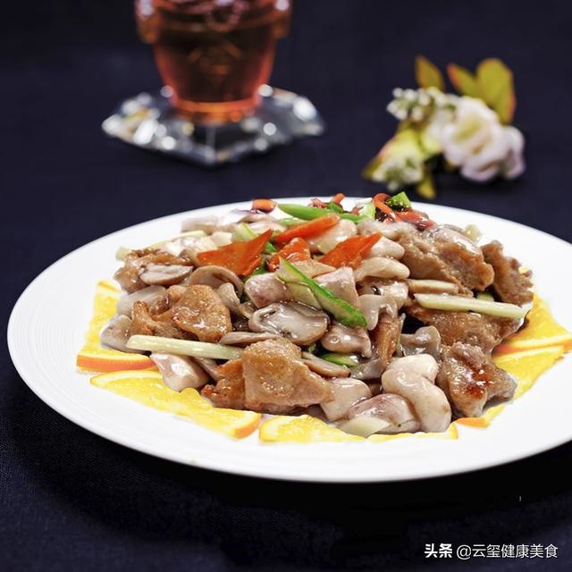 猴日冲(壬寅)虎是什么意思，周易八字免费测算