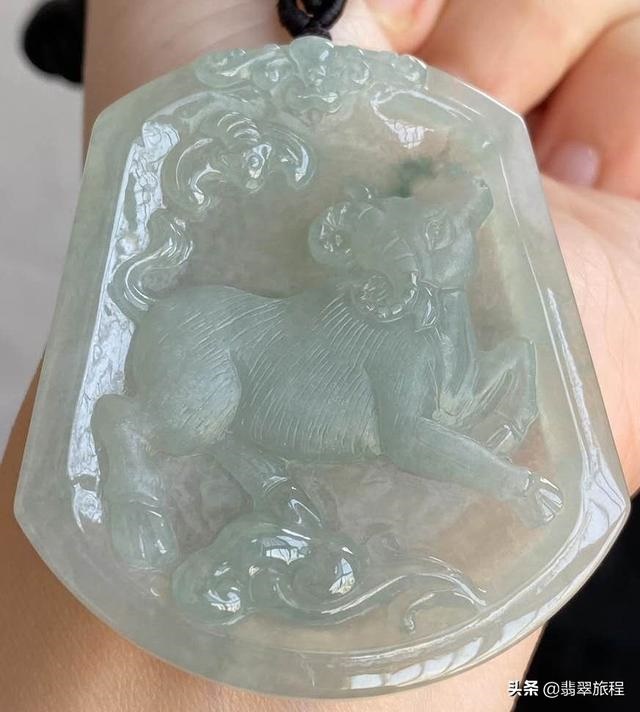 属马的人可以佩戴什么首饰，属马人佩戴什么增财运