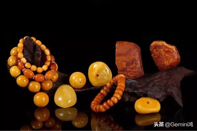 属虎女戴什么玉吊坠更好，属虎的带什么招财转运