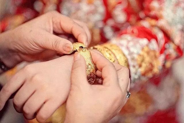 有人五行一样不缺的吗，五行都不缺的女生的命理