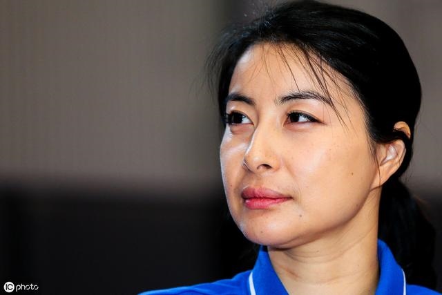 郭晶晶的生辰八字分析，郭晶晶生辰八字解析