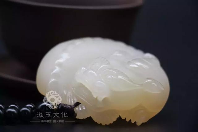 女人佩戴貔貅有什么讲究与禁忌，女人带貔貅手链左手好还是右手好