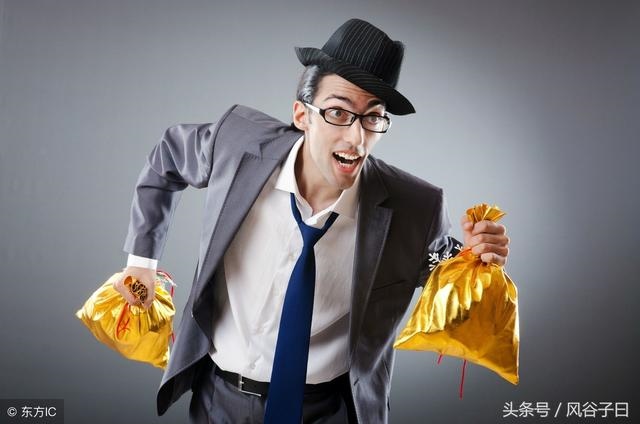 992年属猴女事业运势,1992年属猴女2022