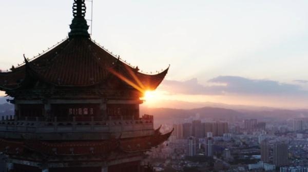 998年属虎农历九月出生更好，1998属虎更佳结婚年龄"