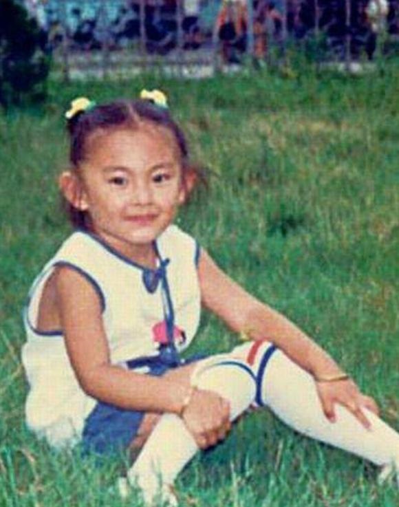 8年属虎女一生有几段婚姻，1998年属虎男有几段婚姻"