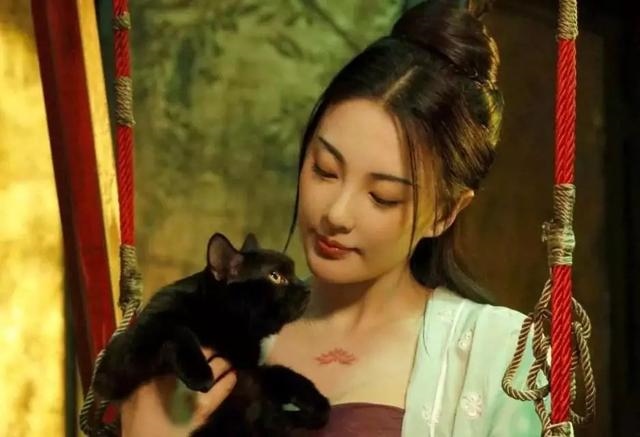 对付属鼠的人最多 *** ，属鼠男为什么忽冷忽热