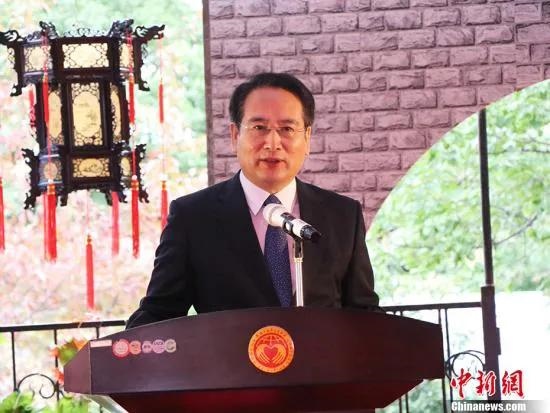 996女和1986男配吗，长皮女马甲的配达"