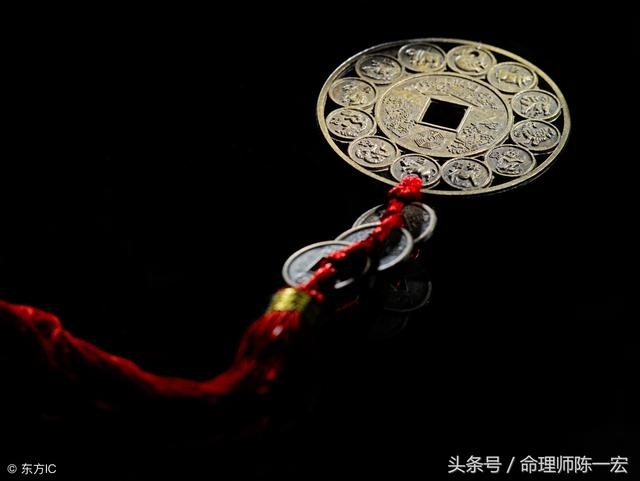 4年属鼠本命年佩戴什么，属鼠本命年可以戴金老鼠吗"