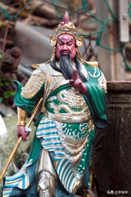 属兔人做什么生意发财，1987年兔33岁后财运2022