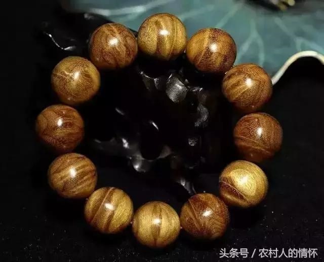 2年的鼠带什么的最合适，属鼠人佩戴的终身吉祥物"