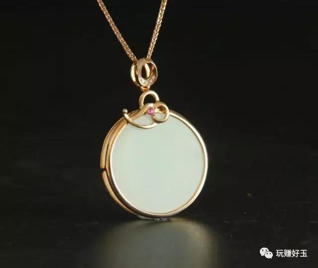 属猴一生吉祥物，68年的猴佩戴什么饰品好