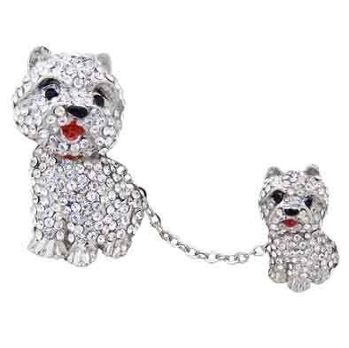 属狗要带什么比较好，属狗女的适合带什么