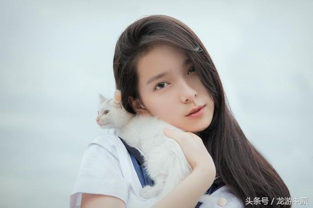 6年属鼠四月份好不好,1996年属鼠阴历4月女孩"