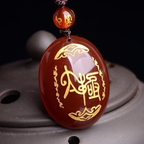 属鼠的戴什么生肖好，属鼠的戴什么生肖的配件好