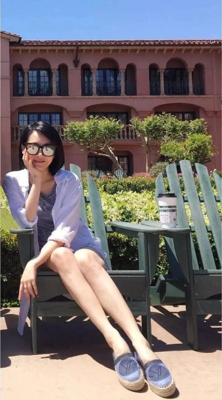 属猴男忘不了哪个生肖女，属猴男喜欢床上的女人什么样