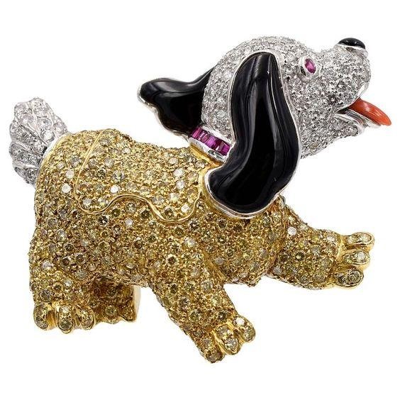 属狗要带什么比较好，属狗女的适合带什么