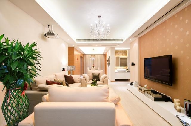 属鼠的床位方向最合适，床位的正确摆放方向