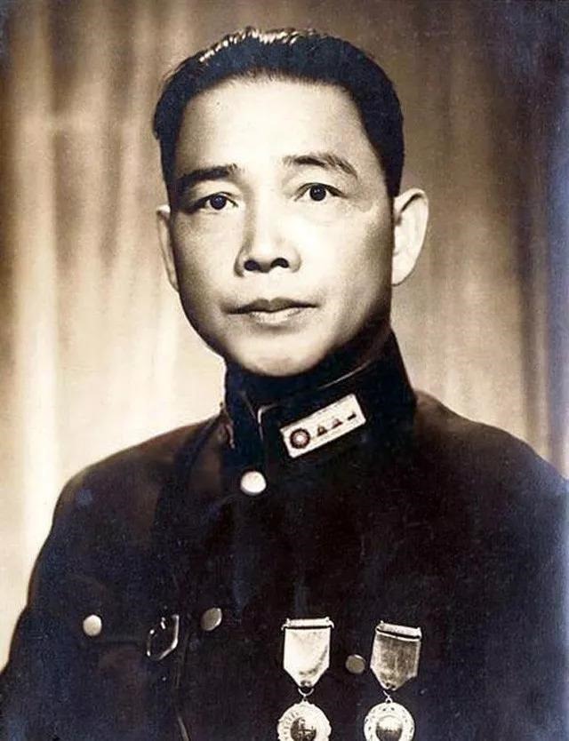 923年多少岁，1922年多少岁"