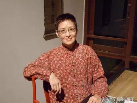 988年4月20日姻缘,1945年4月20日通过"