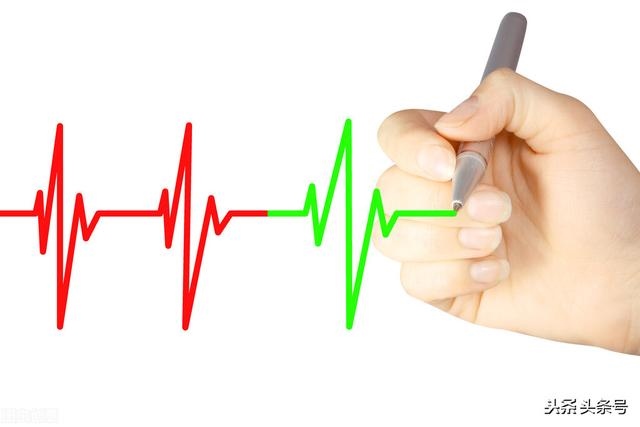 属龙女出轨后面对老公啥表现，属龙的女人会出轨吗