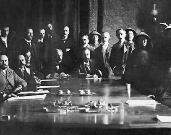 4狗和97牛合不合，1997年和1994年相配吗"