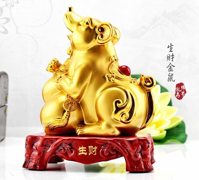 属鼠正月生命运怎样,2022 年正月出生的男孩