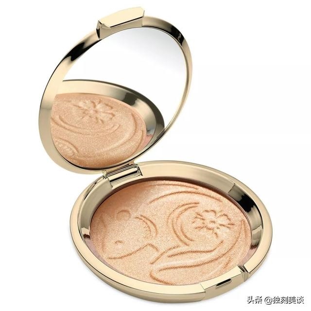 属鼠的人本命年佩戴什么好，2022 本命年佩戴什么好