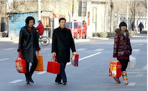 属鼠初九那天和什么属相相克,十二生肖排序表图片2022