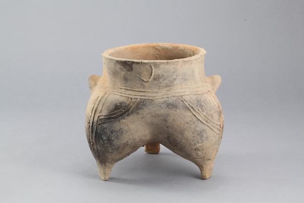 属鼠女出生农历四月初八，属鼠农历四月出生好吗男人