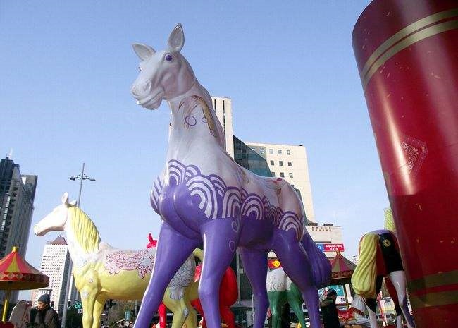 978年属马44岁运势女，1966马在2022