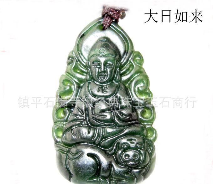 属鸡的带玉好还是金，属鸡的人不能佩戴黄金