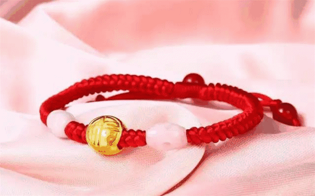 生肖虎和龙相冲吗,属虎男和属龙女相克吗